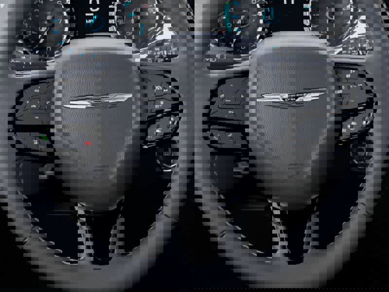 Used 2026 Chrysler Pacifica Limited w/ S Appearance Package image 19