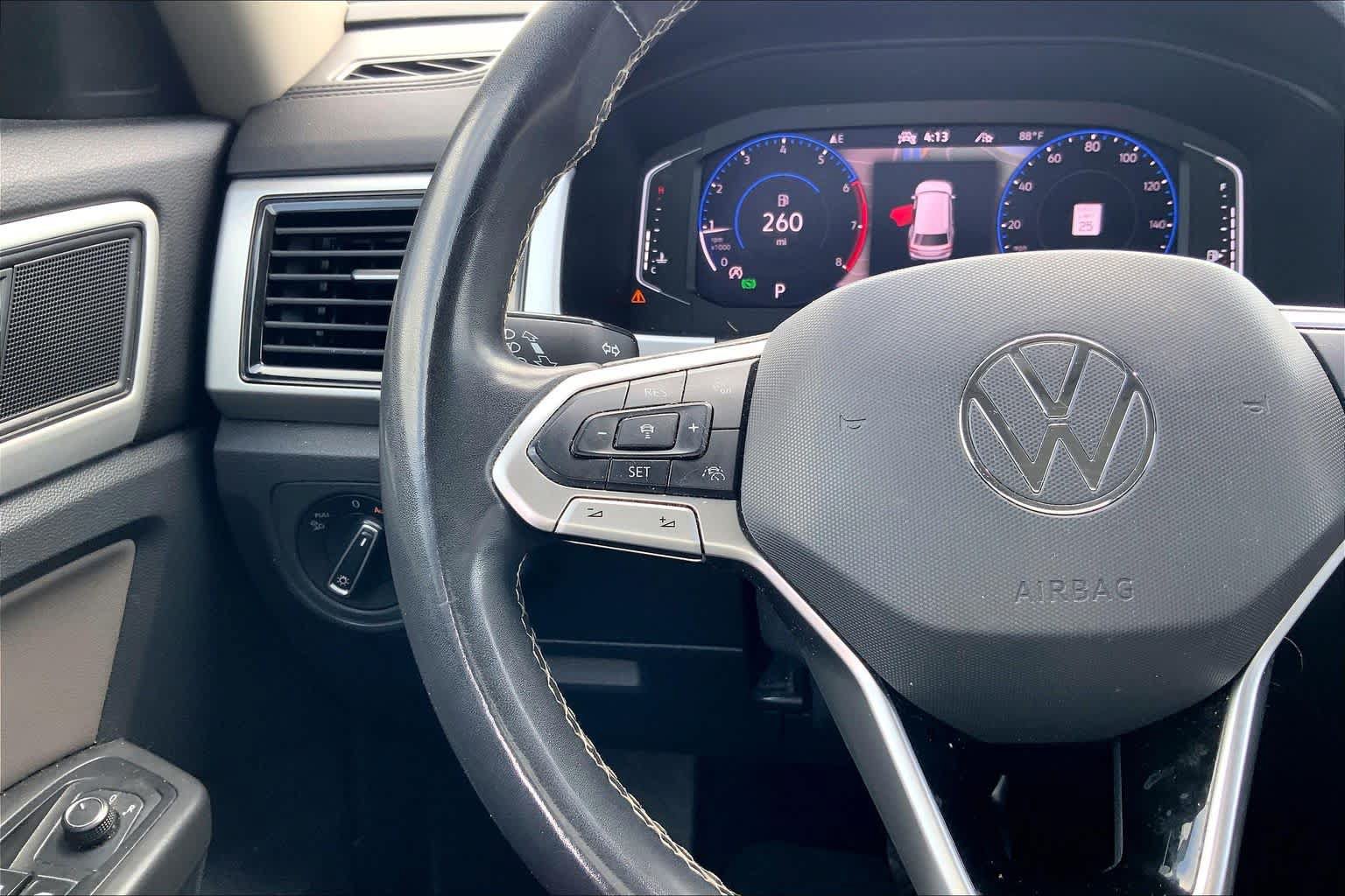 Used 2021 Volkswagen Atlas SEL w/ MDO Package (Bench Seat) AWD/4WD image 24