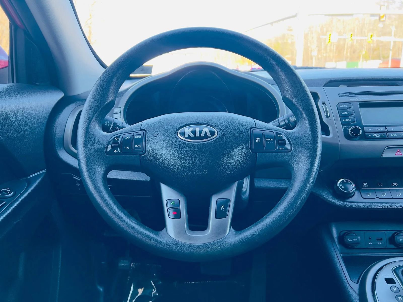 Used 2014 Kia Sportage LX image 14