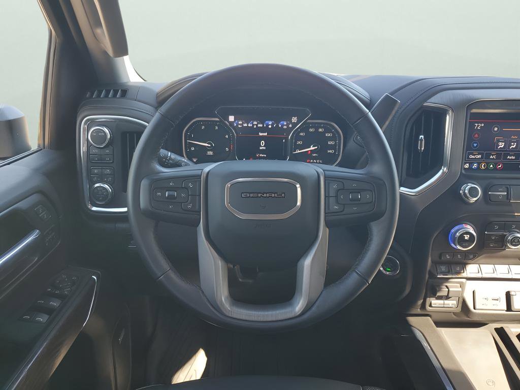 Used 2023 GMC Sierra 3500 Denali image 24