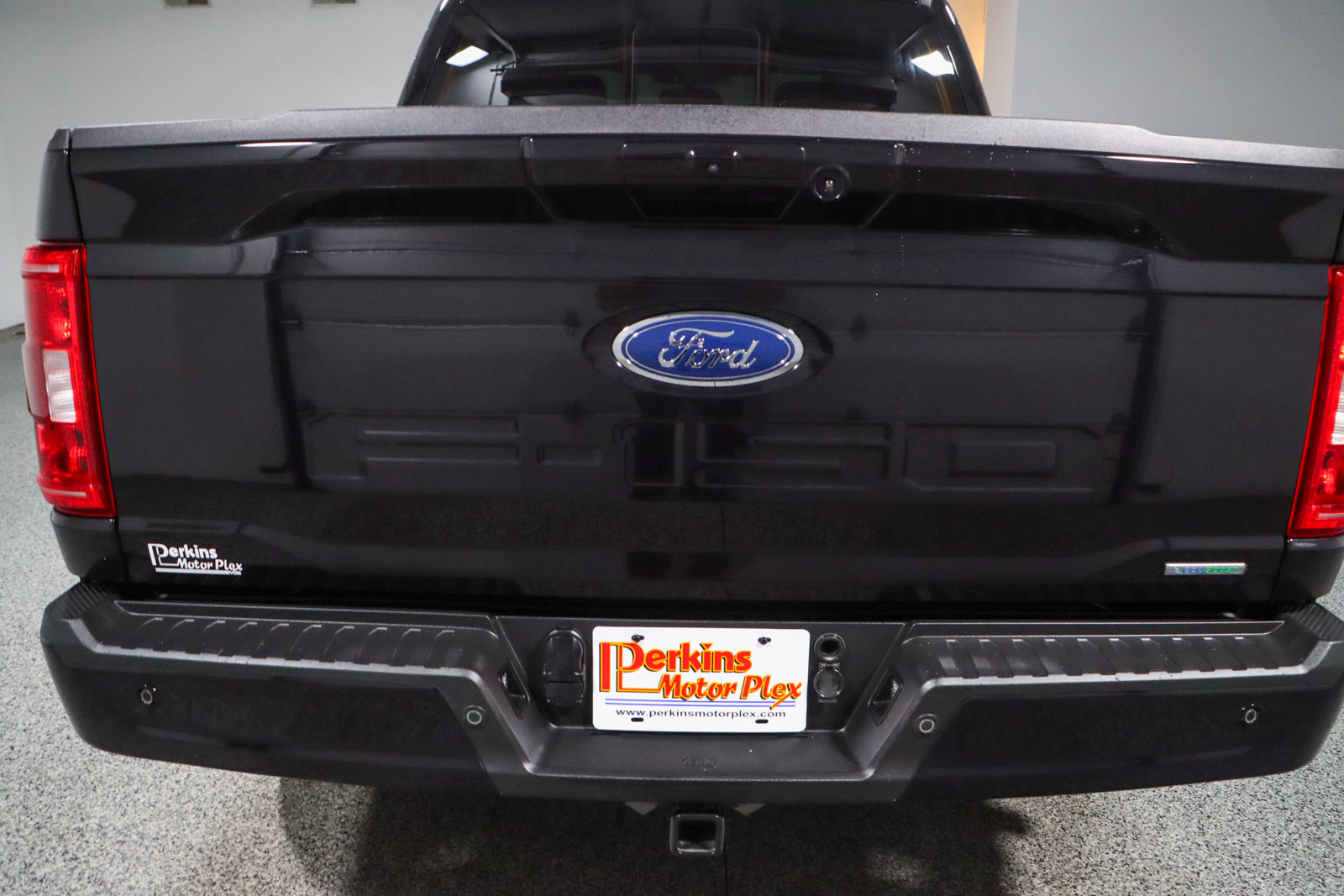 Used 2023 Ford F150 XLT w/ Equipment Group 302A High AWD/4WD image 8