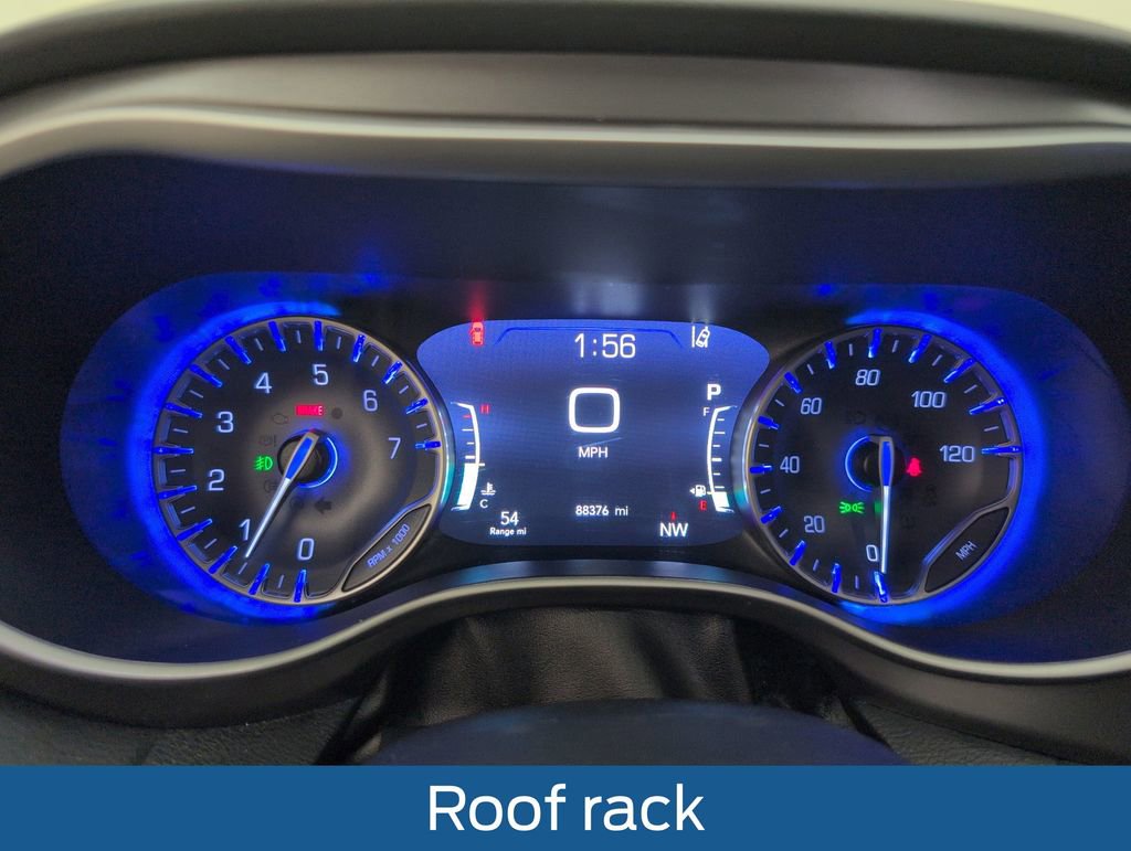 Used 2022 Chrysler Pacifica Touring-L FWD image 22
