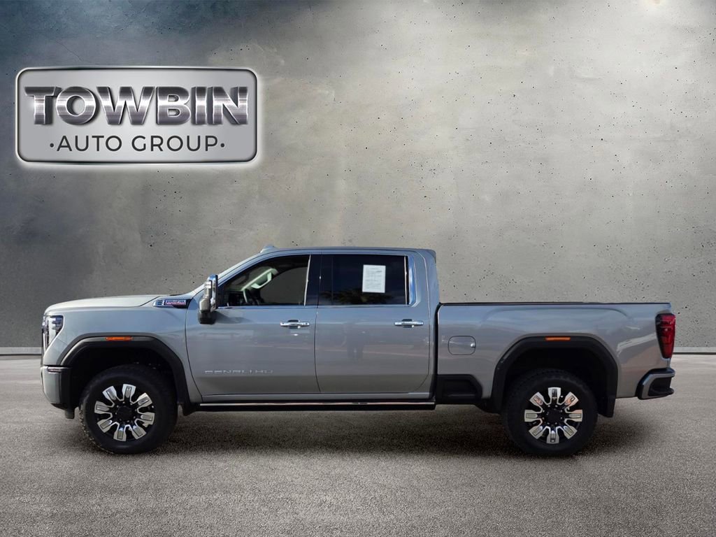 Used 2025 GMC Sierra 2500 Denali w/ Denali Reserve Package AWD/4WD image 7