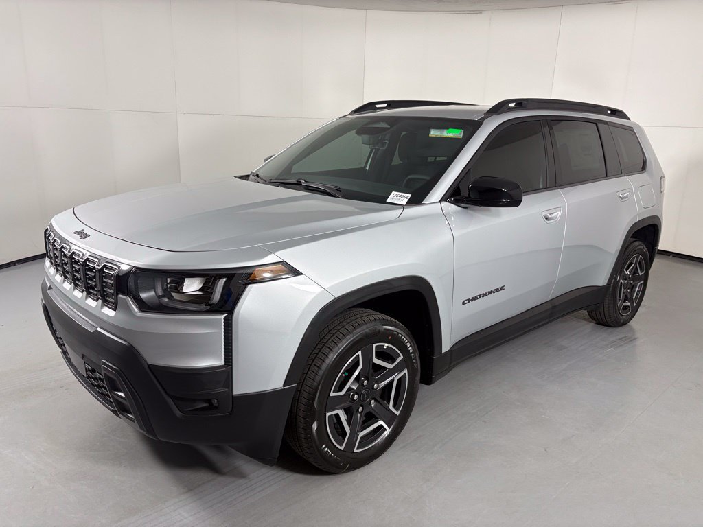 New 2026 Jeep Cherokee Laredo AWD/4WD image 4