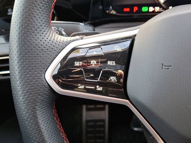 Used 2023 Volkswagen GTI SE image 23