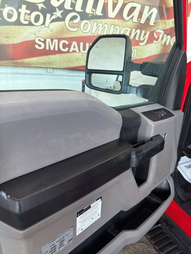 Used 2017 Ford F350 XL w/ Power Equipment Group AWD/4WD image 23