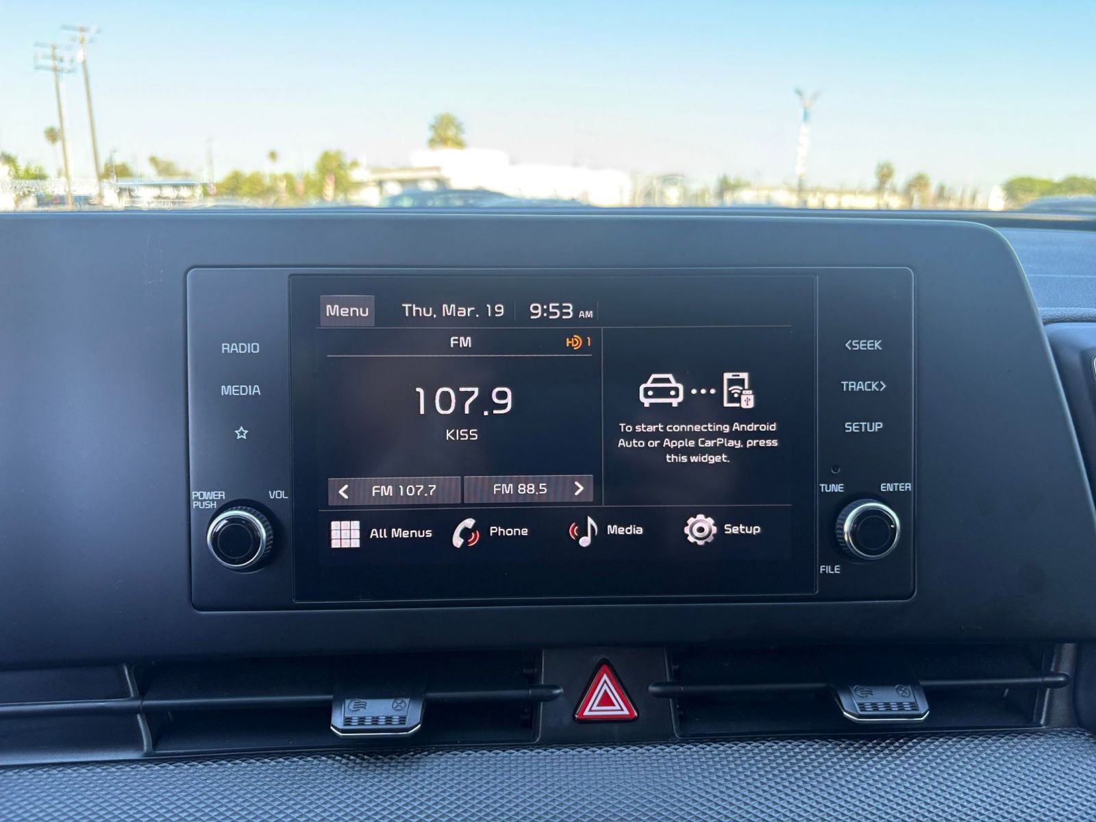 Used 2025 Kia Sportage LX image 20