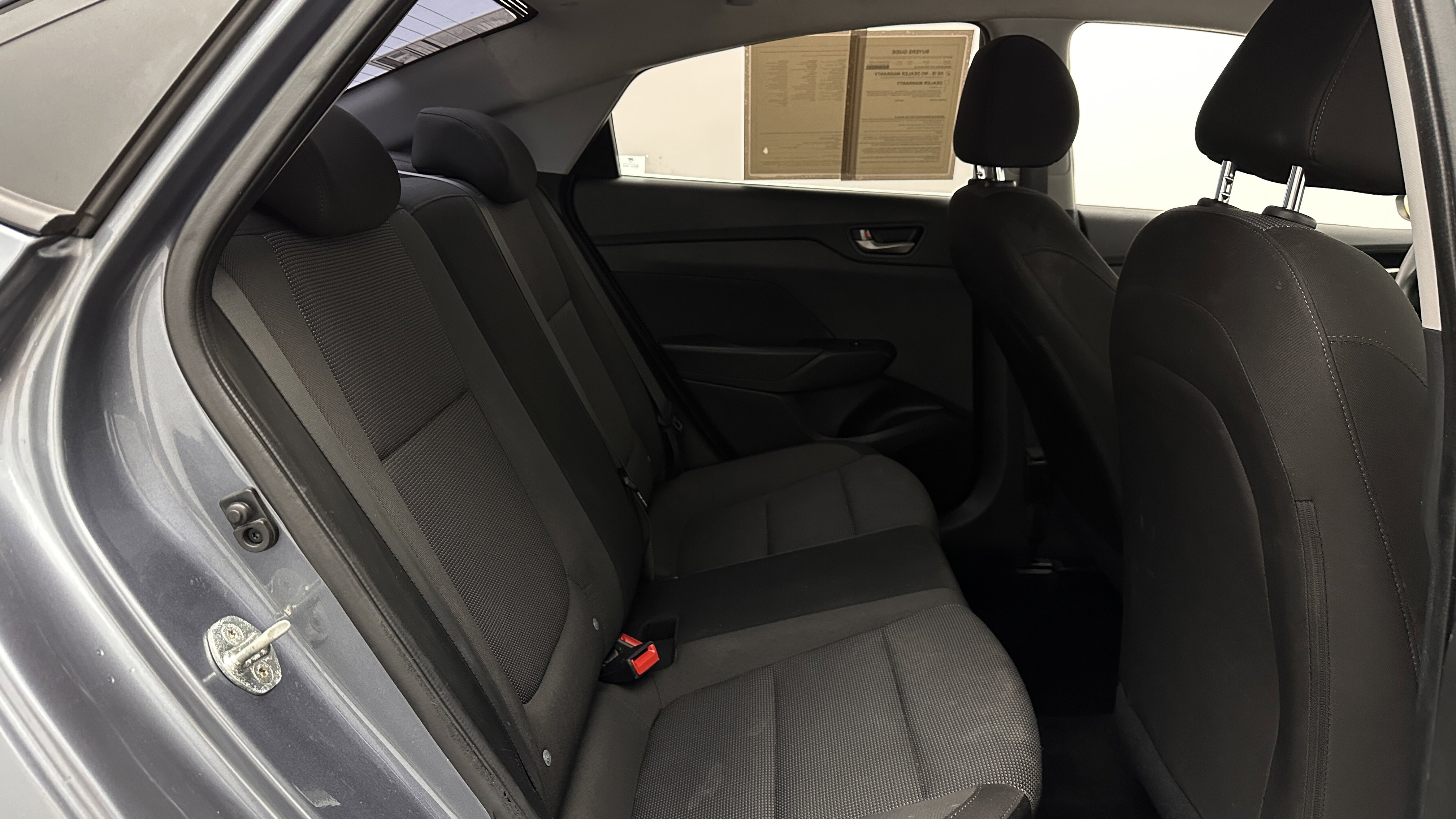 Used 2020 Hyundai Accent SE image 29