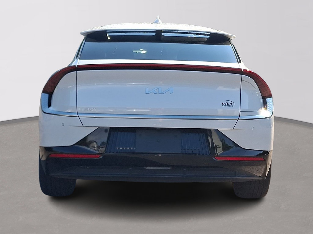 Certified 2024 Kia EV6 Wind w/ Wind Technology Package AWD/4WD image 5