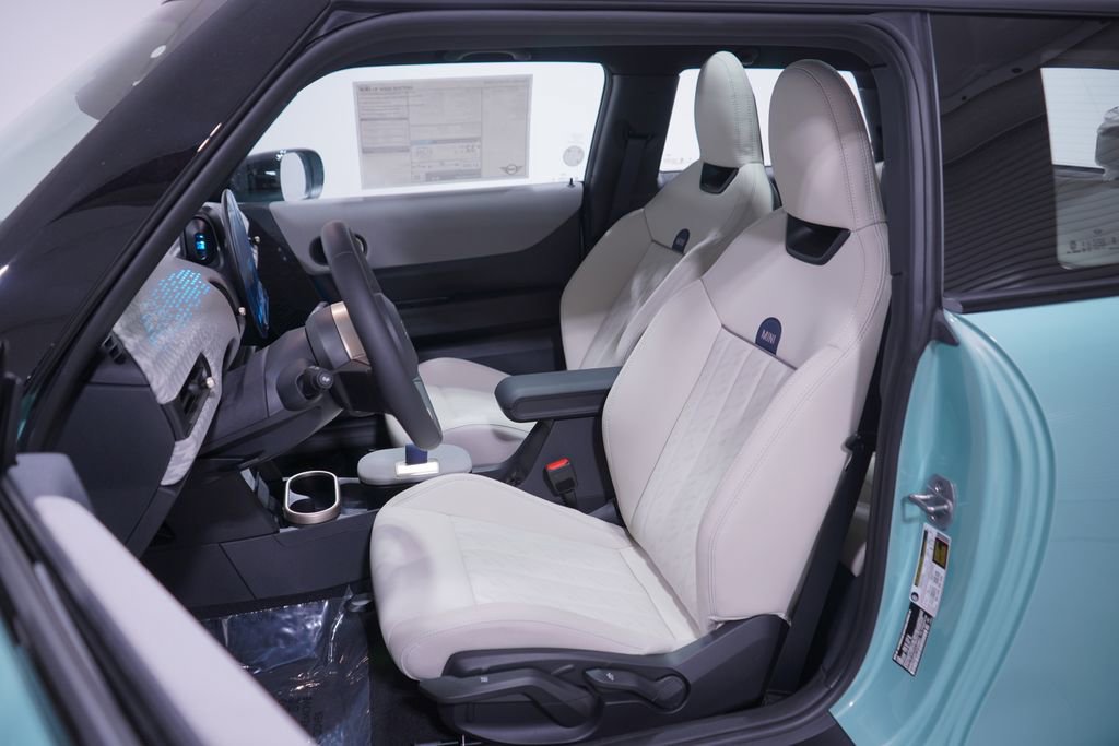 New 2026 MINI Cooper S image 7