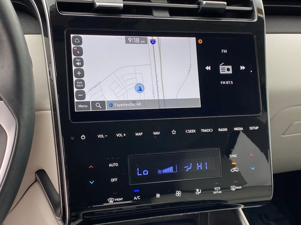 Used 2024 Hyundai Tucson Limited image 16