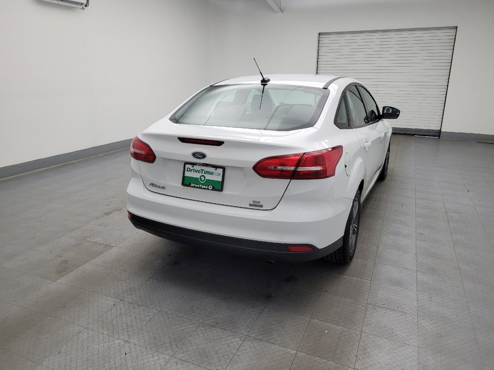 Used 2018 Ford Focus SE w/ SE Appearance Package FWD image 7