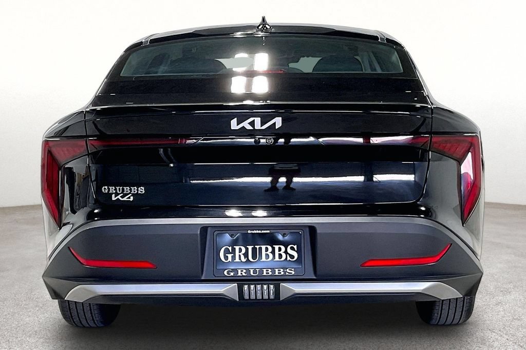 New 2026 Kia K4 FWD image 4