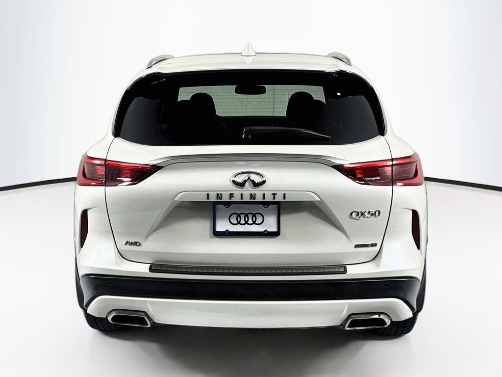 Used 2020 INFINITI QX50 Essential w/ Edition 30 Package AWD/4WD image 6