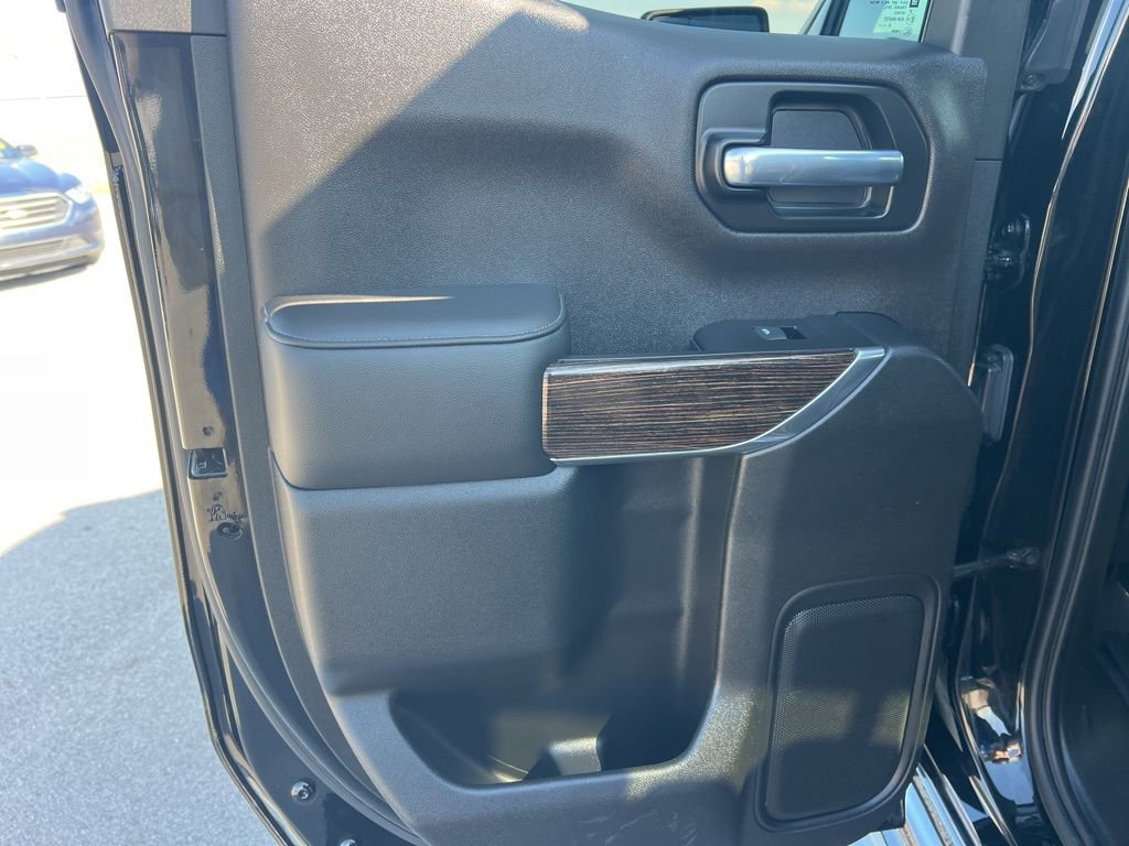 Used 2021 GMC Sierra 1500 SLE w/ X31 Off-Road Package image 36