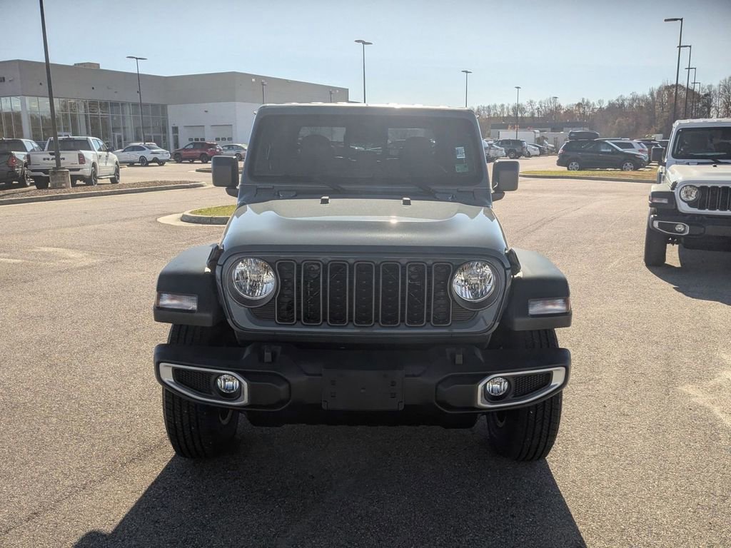 New 2026 Jeep Gladiator Sport AWD/4WD image 8