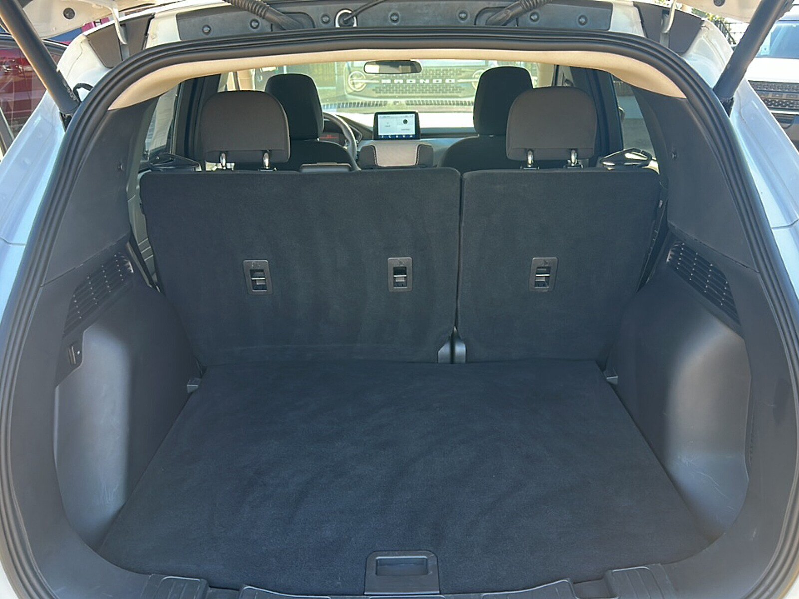 Used 2024 Ford Escape Active w/ Cold Weather Package FWD image 6