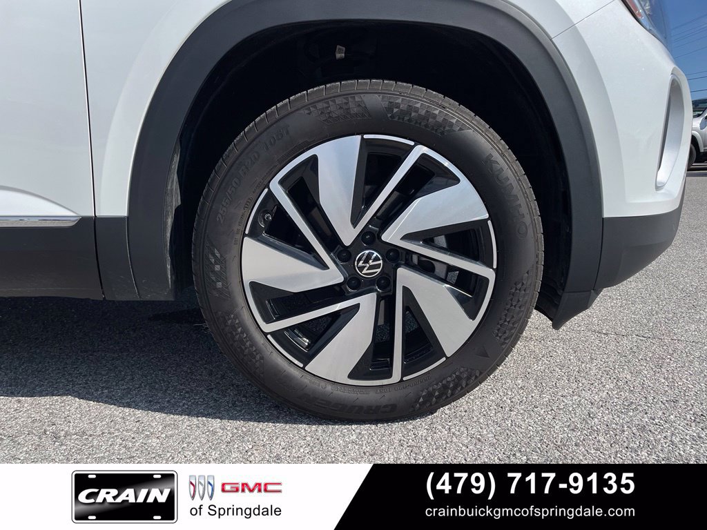 Used 2024 Volkswagen Atlas SEL AWD/4WD image 31