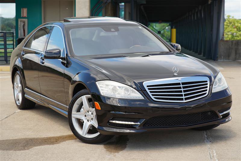 Used 2010 Mercedes-Benz S 550 4MATIC image 7