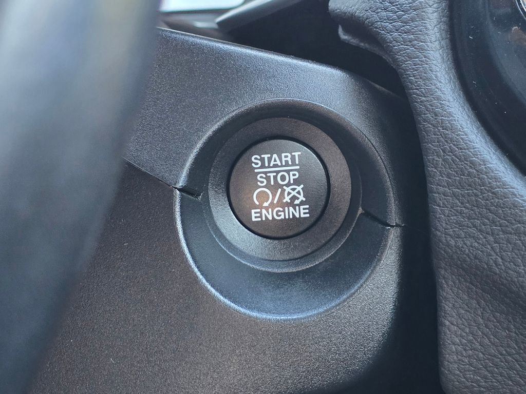 Used 2021 Jeep Compass Limited w/ Sun and Sound Group image 35