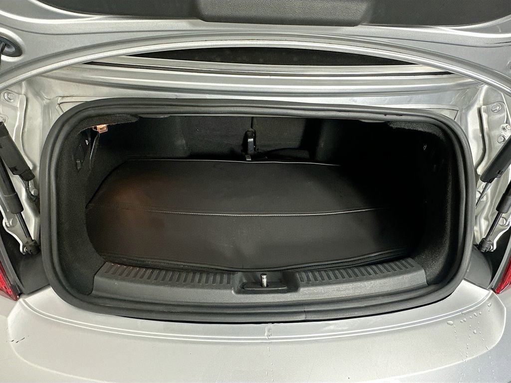 Used 2013 Volkswagen Beetle 2.5 image 23