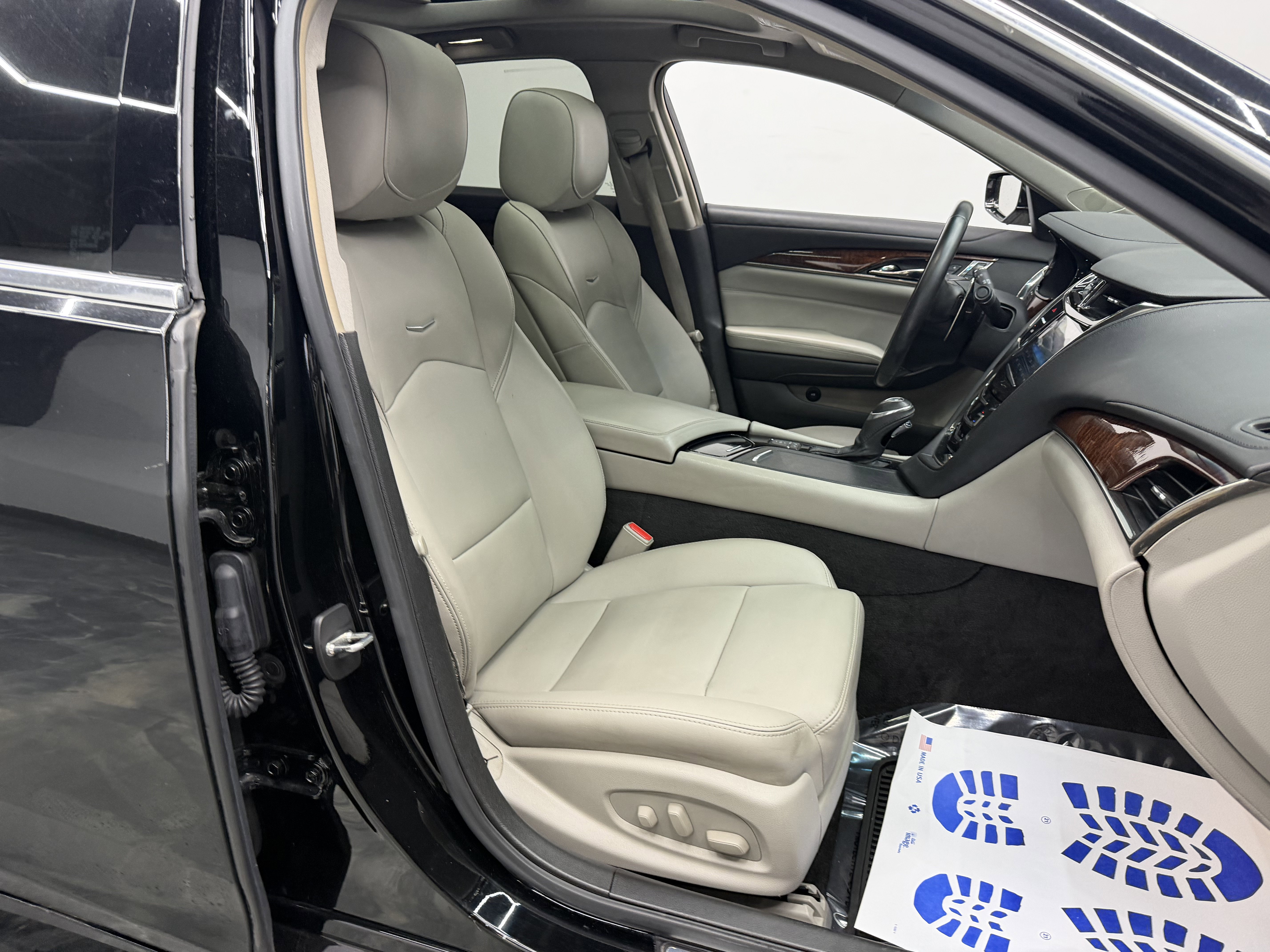 Used 2016 Cadillac CTS AWD Sedan image 21