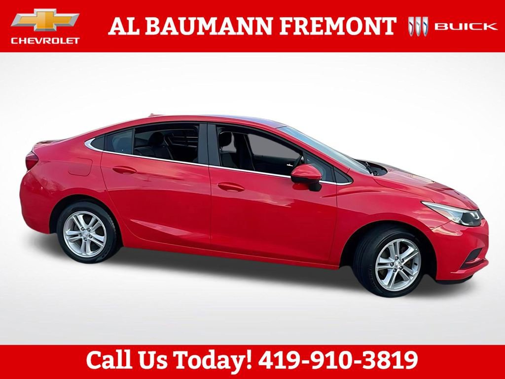 Used 2018 Chevrolet Cruze LT FWD image 7