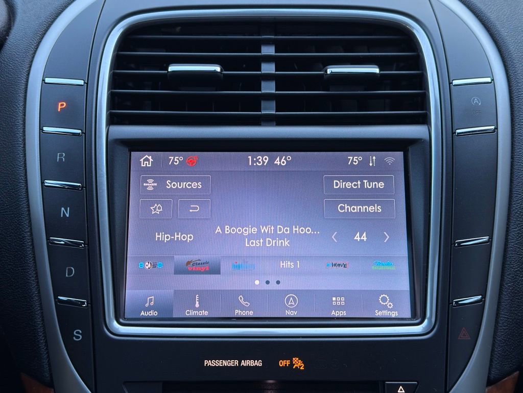 Used 2020 Lincoln Nautilus Reserve w/ Monochromatic Package image 17