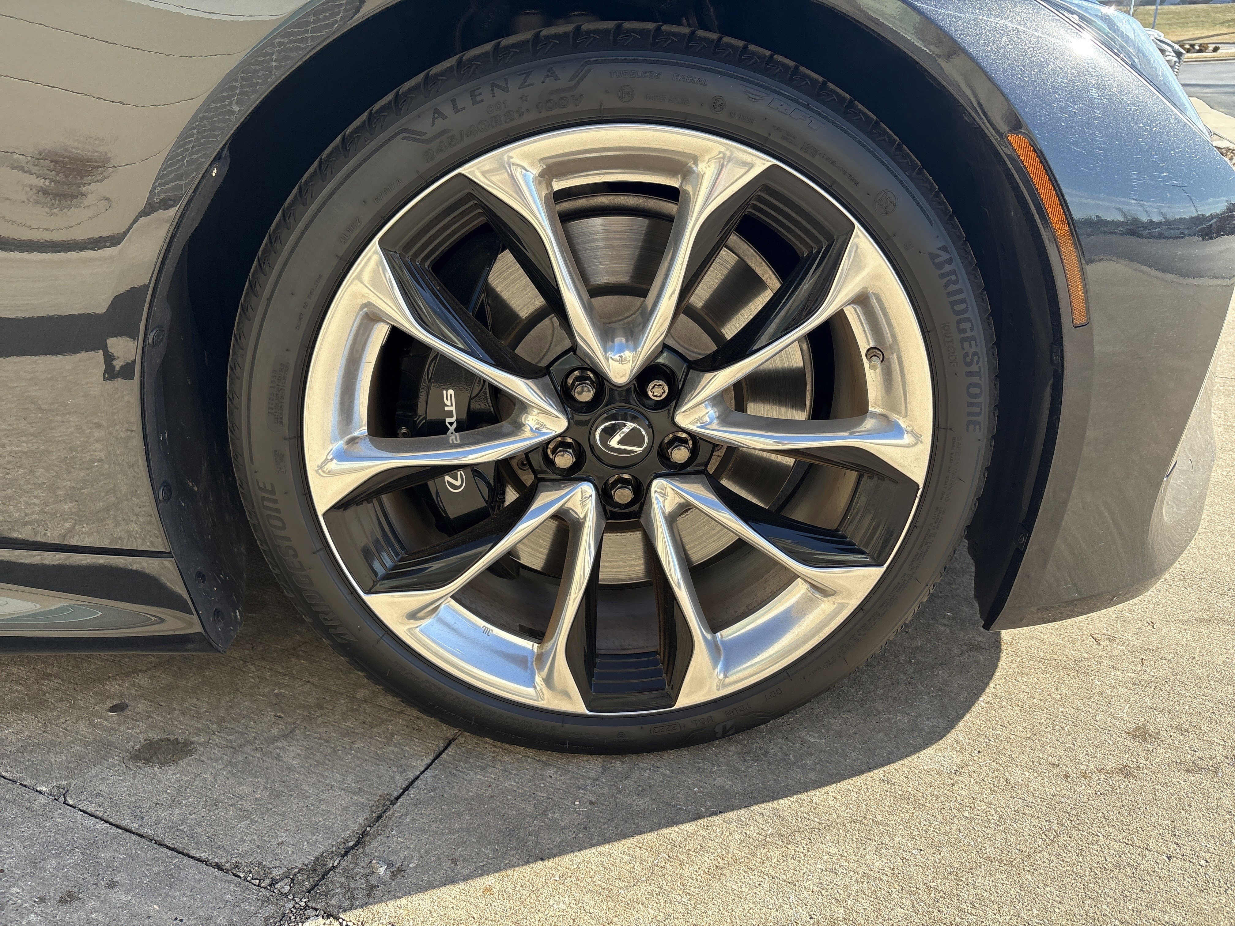 Used 2018 Lexus LC 500 Coupe w/ Sport Package image 13