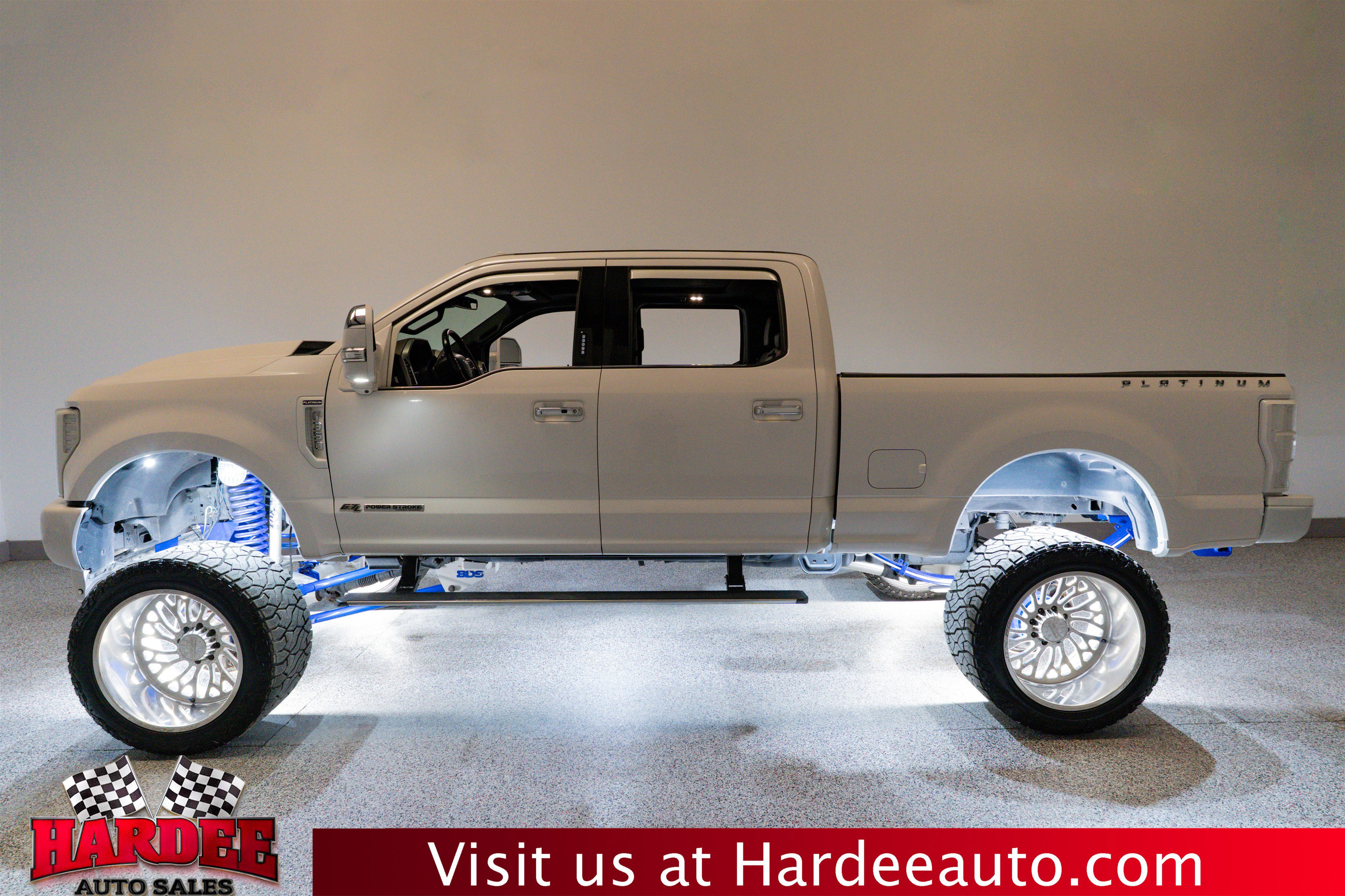 Used 2017 Ford F350 Platinum w/ Platinum Ultimate Package image 8