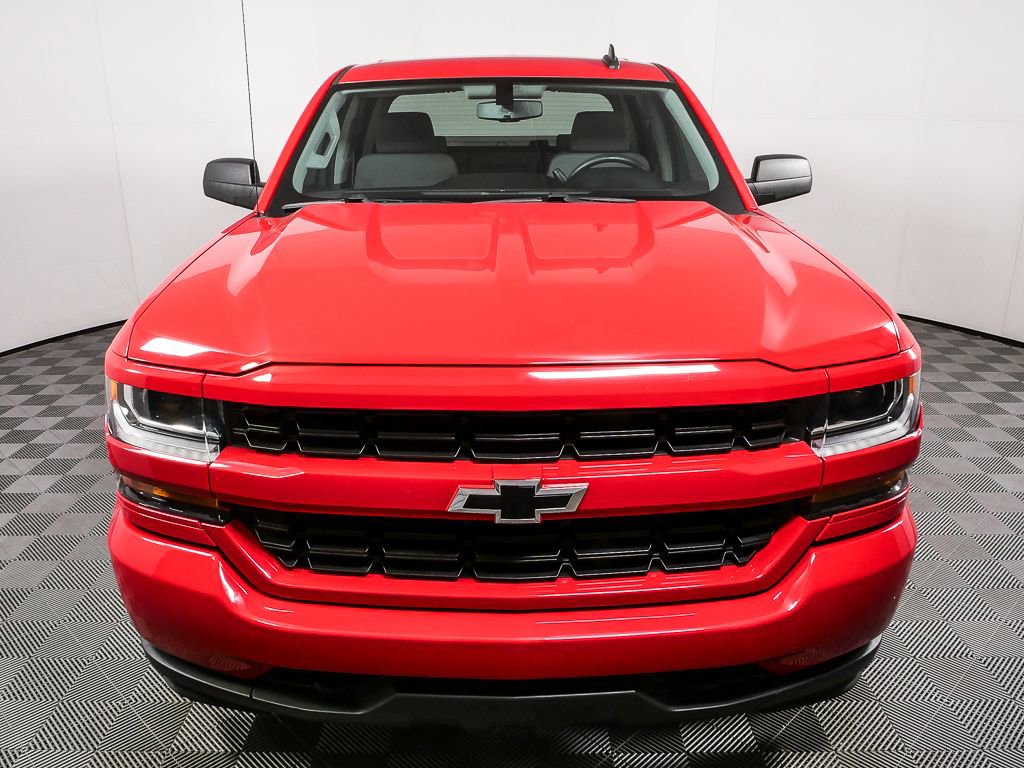 Used 2018 Chevrolet Silverado 1500 Custom w/ LPO, Black Pack AWD/4WD image 21