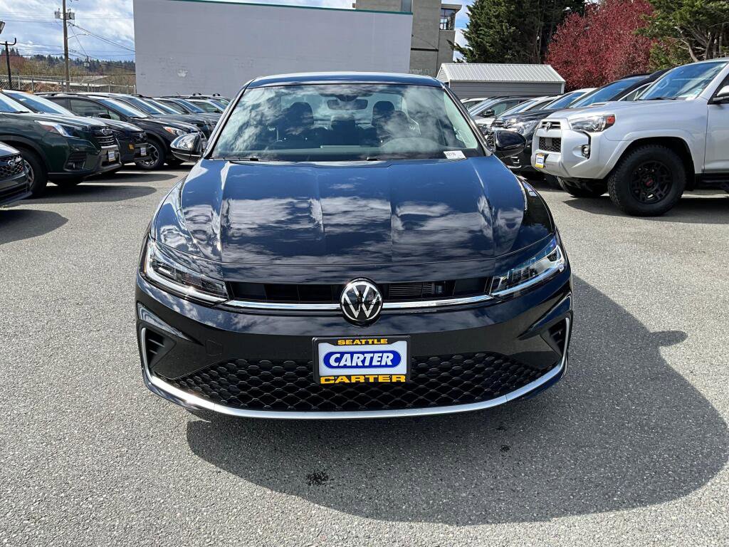 New 2026 Volkswagen Jetta SE image 3