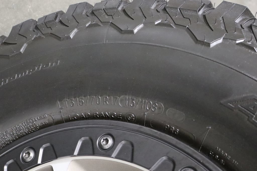 Used 2024 Jeep Wrangler Unlimited Rubicon 392 AWD/4WD image 45