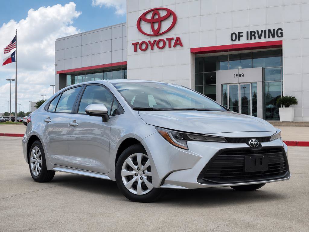 Used 2024 Toyota Corolla LE FWD image 4