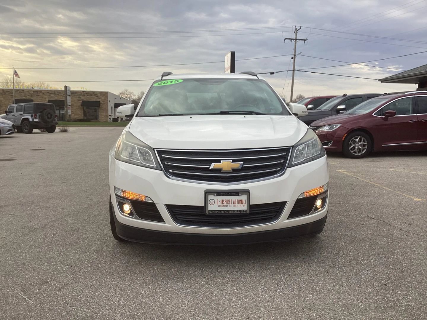 Used 2015 Chevrolet Traverse LT w/ Style and Technology Package image 3