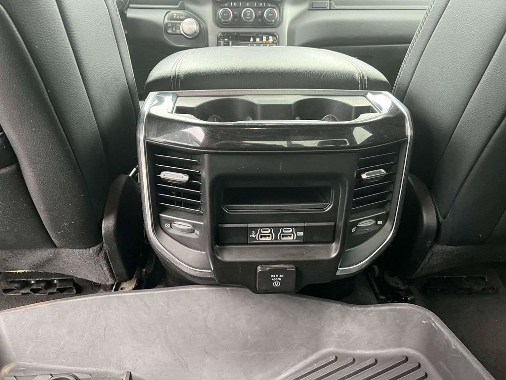 Used 2020 RAM 1500 Laramie w/ Sport Appearance Package AWD/4WD image 4