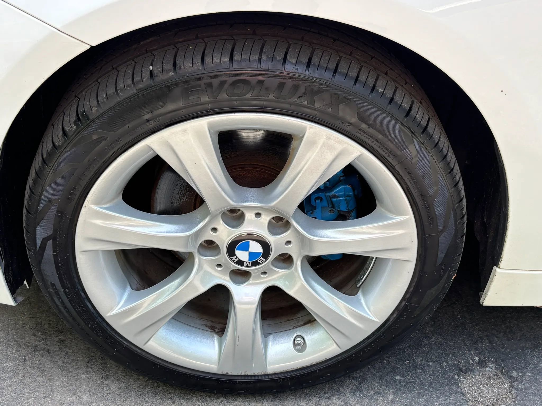 Used 2015 BMW 320i xDrive Sedan AWD/4WD image 36