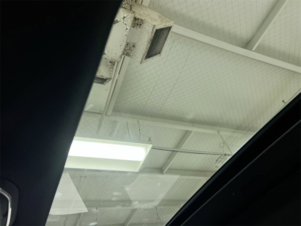 New 2025 Jeep Grand Cherokee Altitude image 18