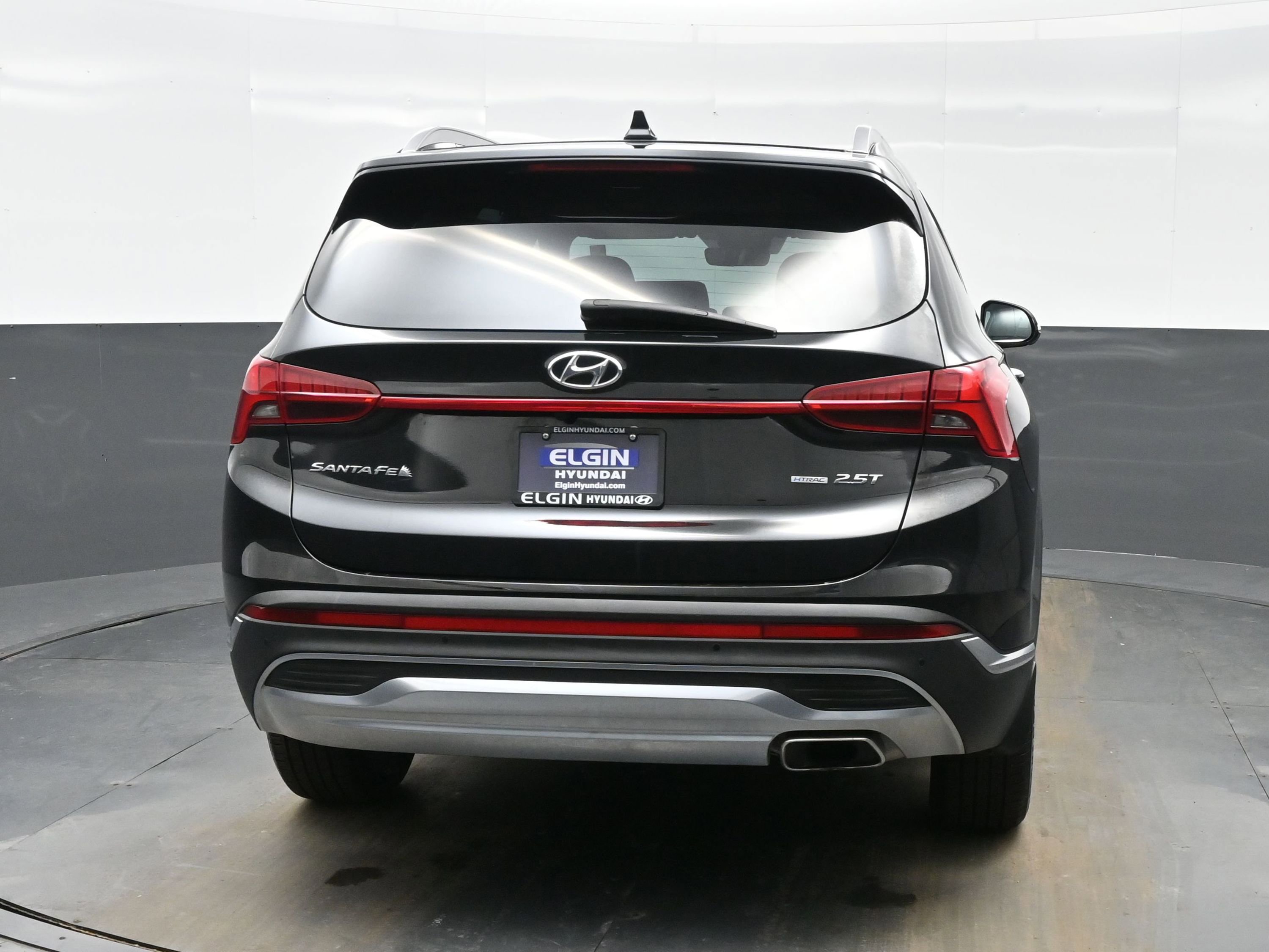 Certified 2023 Hyundai Santa Fe Limited image 5