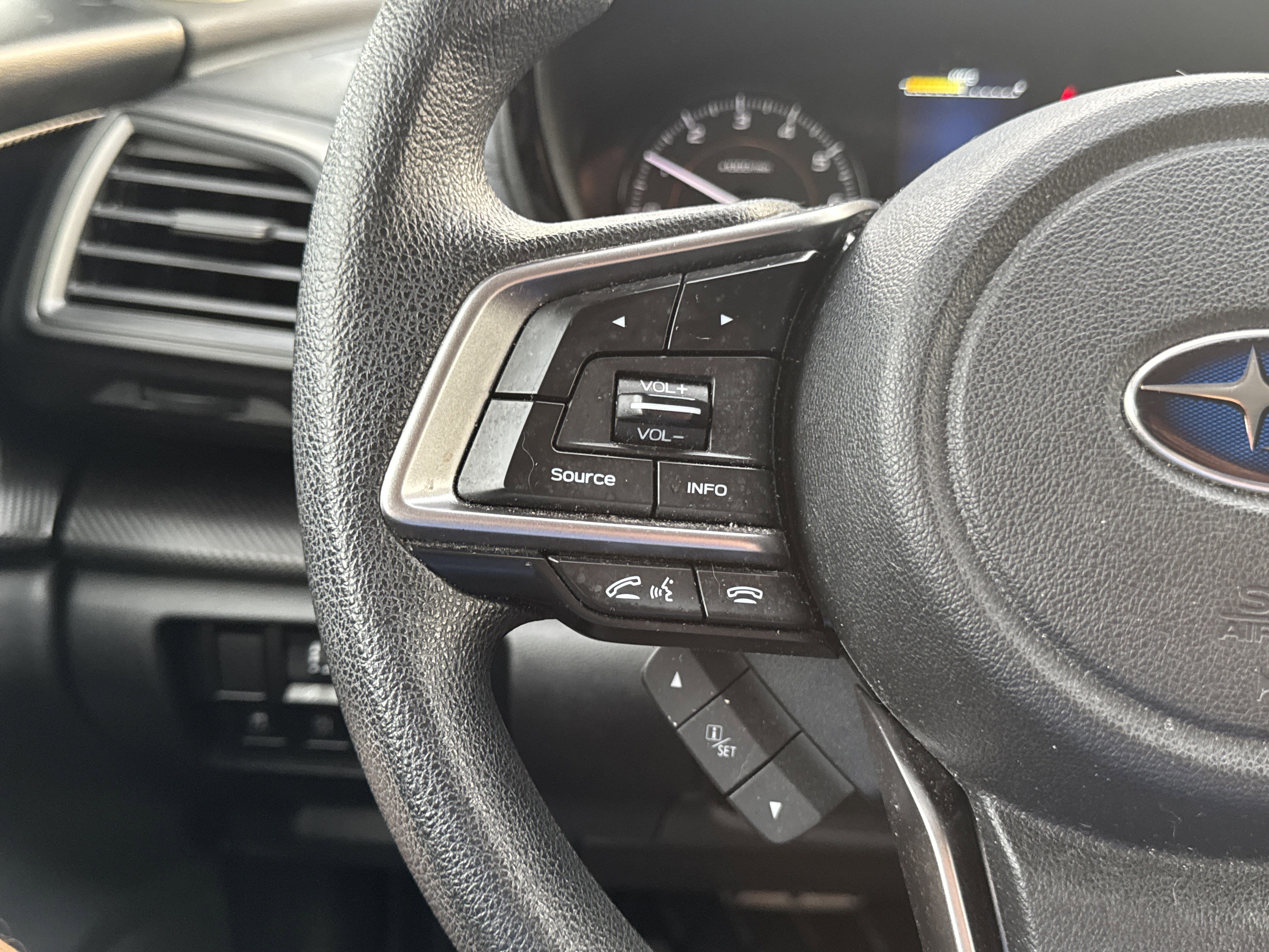 Certified 2023 Subaru Crosstrek 2.0i image 14