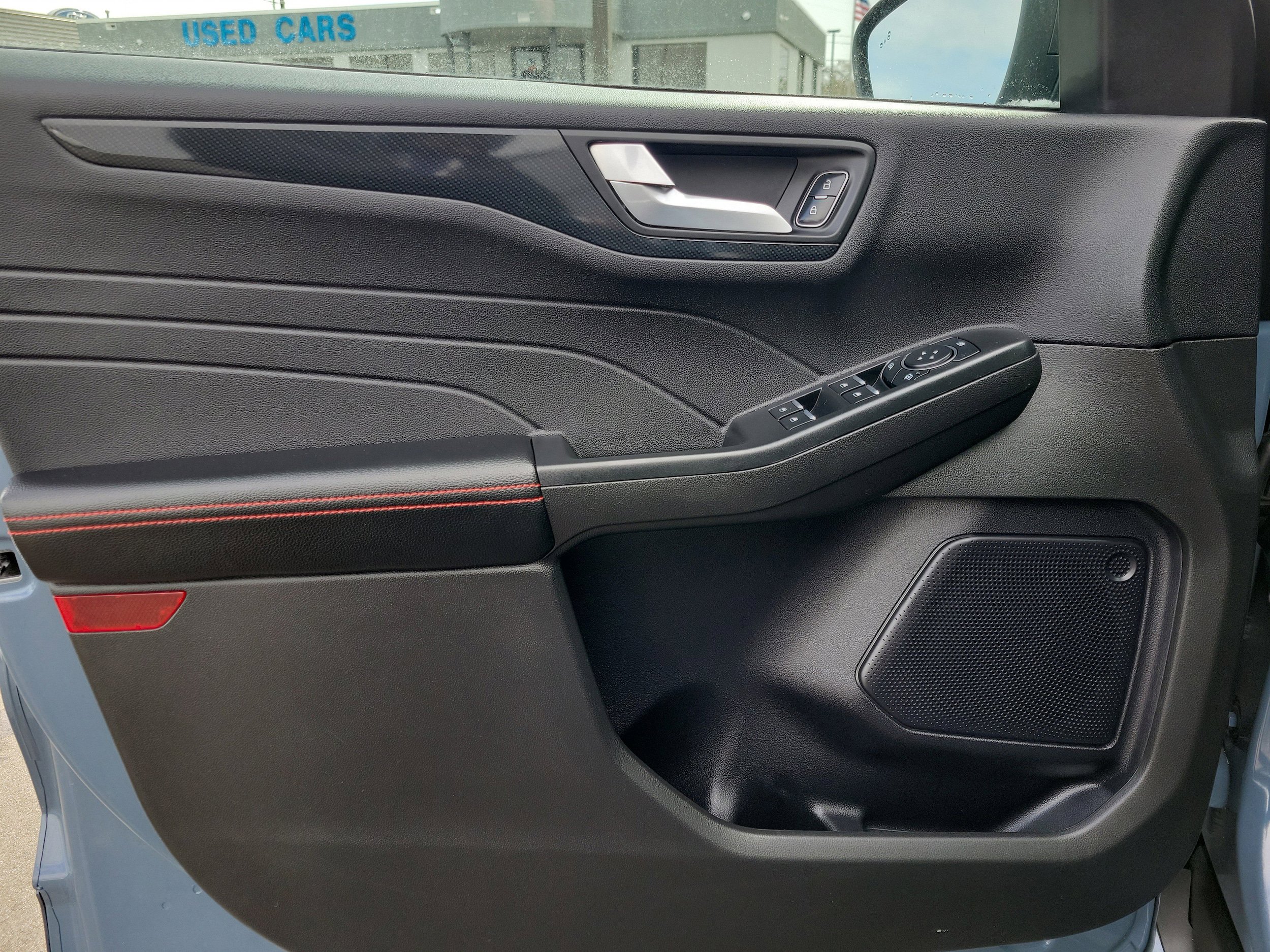 Used 2024 Ford Escape ST-Line w/ Tech Pack #1 image 17