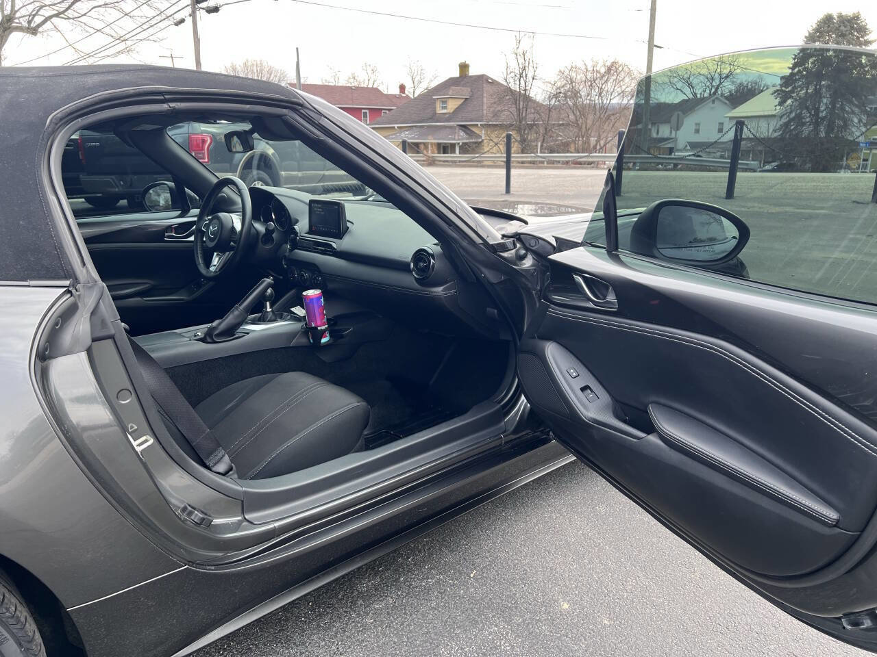 Used 2020 MAZDA MX-5 Miata Club image 24