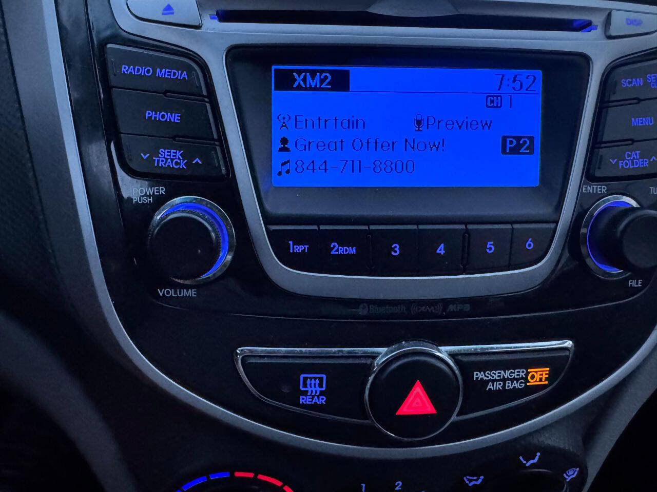 Used 2014 Hyundai Accent SE FWD image 15