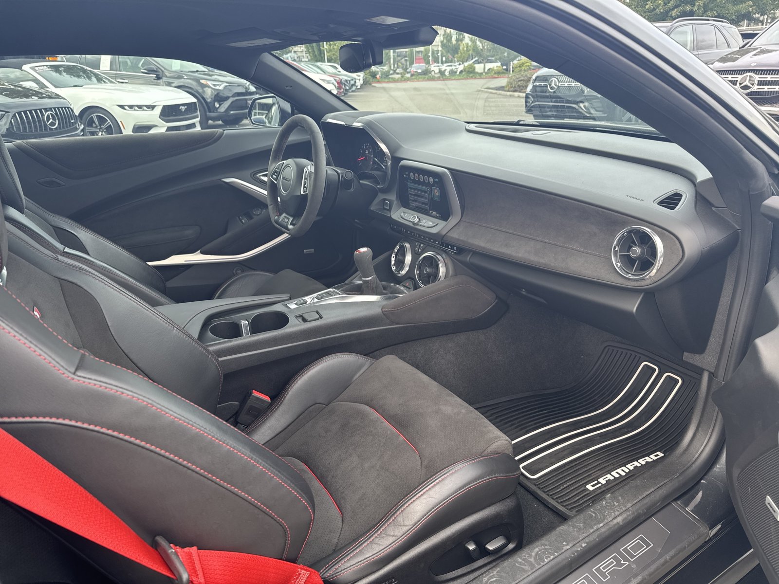 Used 2018 Chevrolet Camaro ZL1 RWD image 13