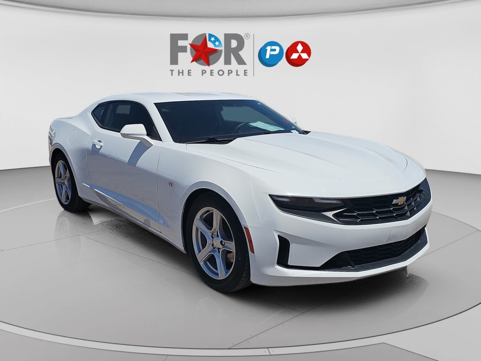 Used 2023 Chevrolet Camaro LT RWD image 7