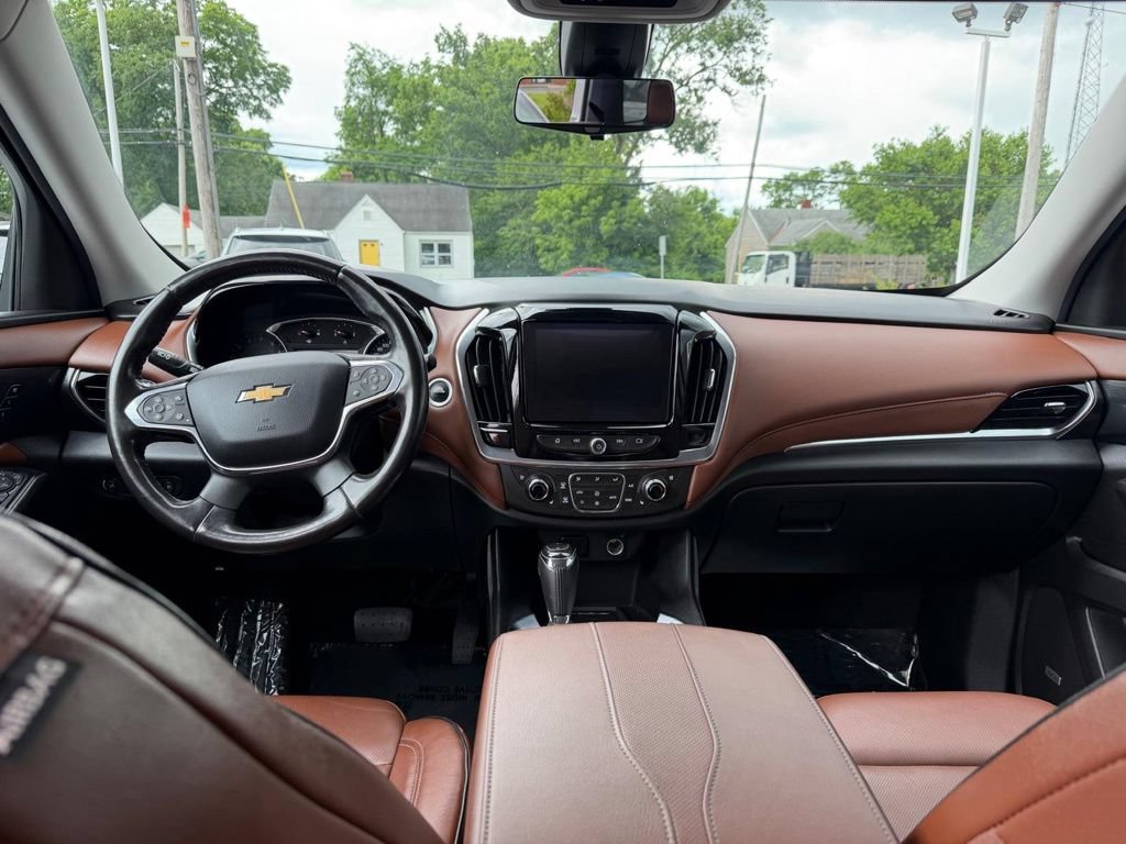 Used 2019 Chevrolet Traverse High Country AWD/4WD image 19