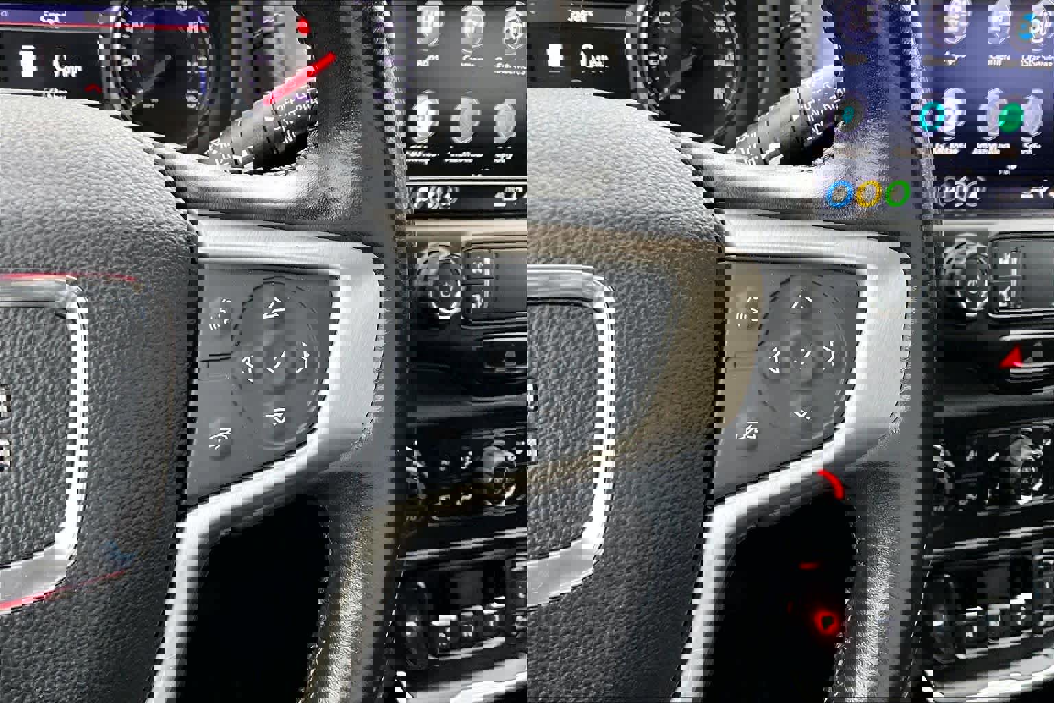 Used 2020 GMC Terrain Denali w/ Denali Premium Package image 25