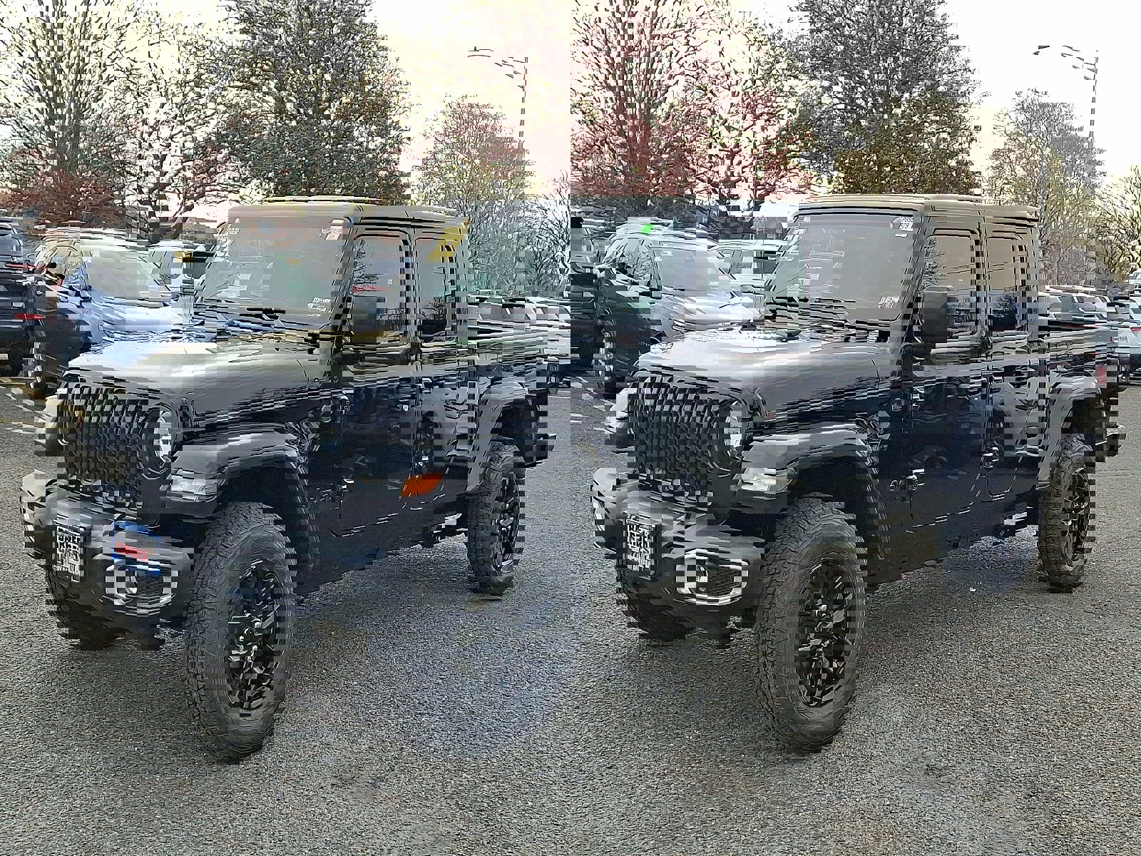 Used 2022 Jeep Gladiator Sport image 3