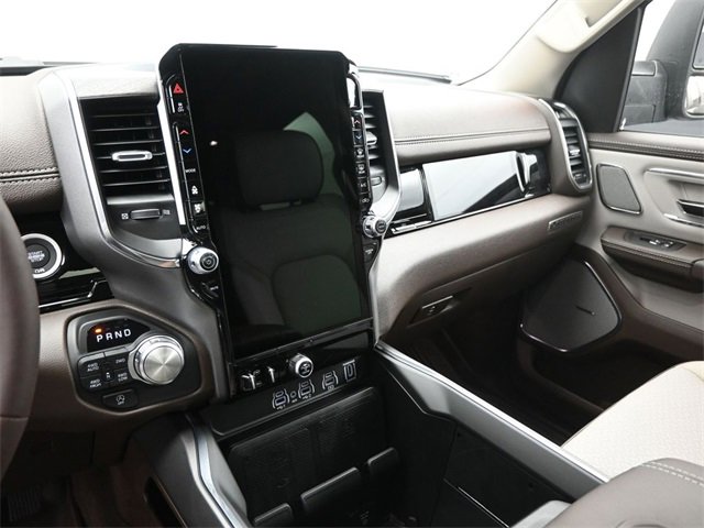 Used 2025 RAM 1500 Laramie image 12