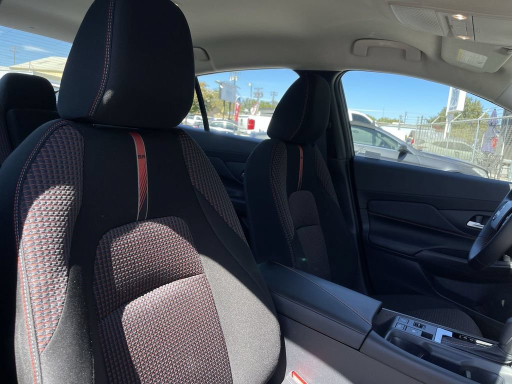 Used 2026 Nissan Sentra SR w/ Floor Mat Package FWD image 26
